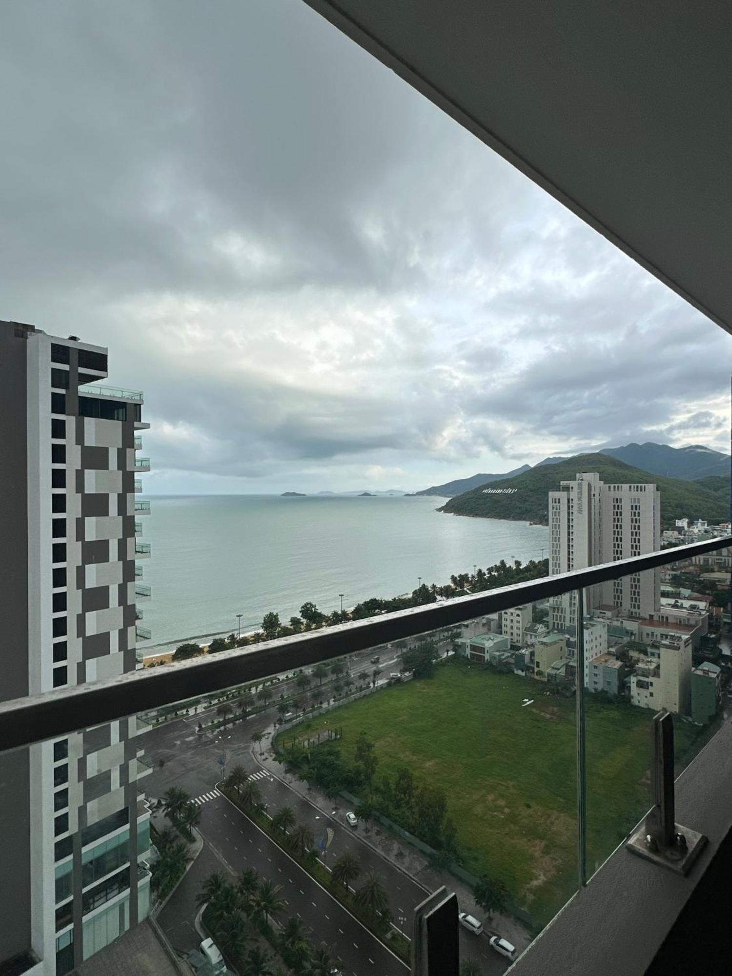 Flc Sea Tower Codotel クイニョン エクステリア 写真